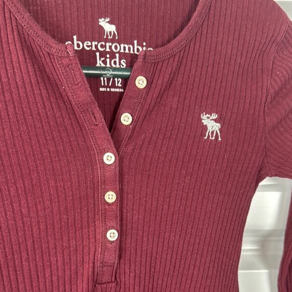 Abercrombie Kids Burgundy Ribbed Top - Picture 3 of 5